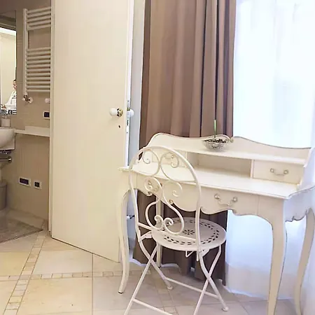 Mimi's Casa Per Vacanze ゲストハウス ペスカーラ