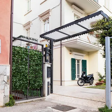 Mimi's Casa Per Vacanze *